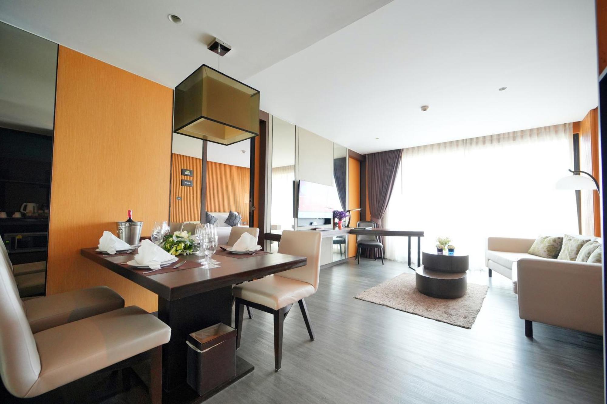 The Siamese Hotel Pattaya By Pcl Экстерьер фото